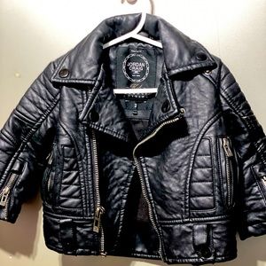 Unisex Jacket Good condition Size 2